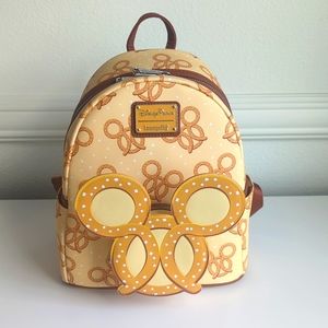 Loungefly Disney Snacks Pretzel back pack